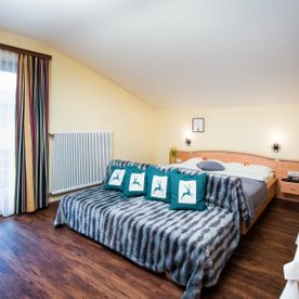 Zimmer mit Doppelbett